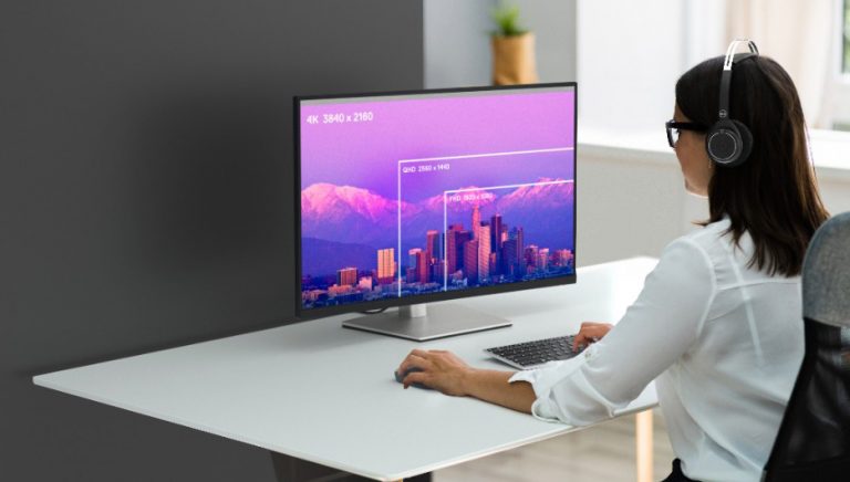 Dell P3222QE