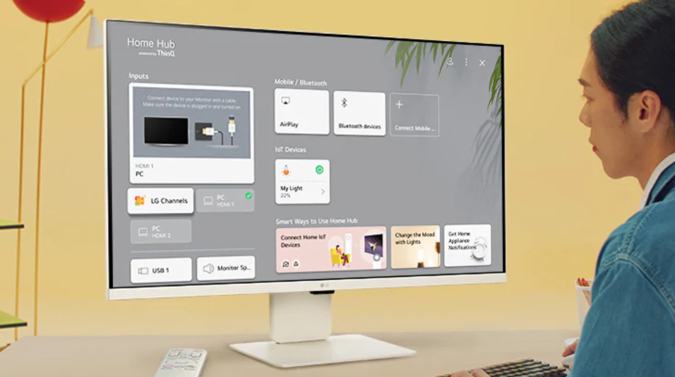 Монитор LG 32SR83U-W